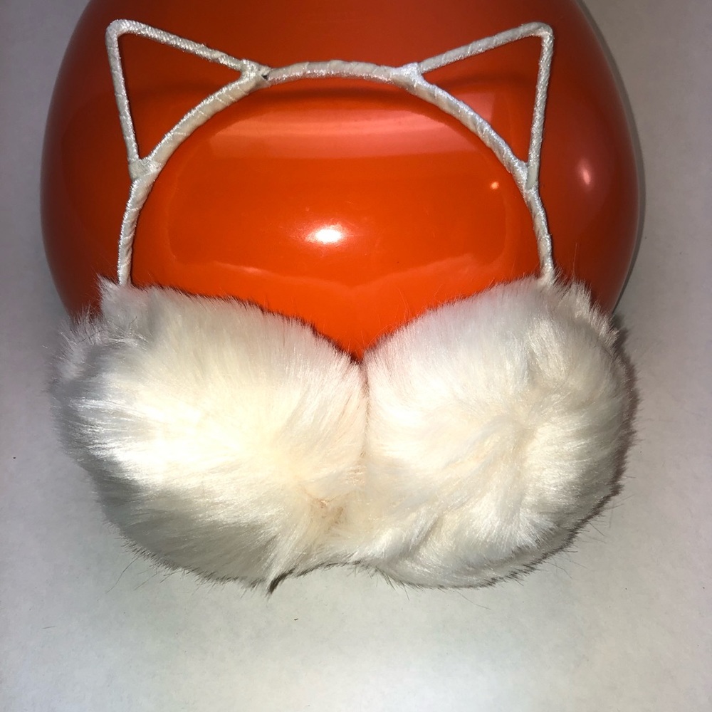 Girls white kitty cat faux fur ear muffs